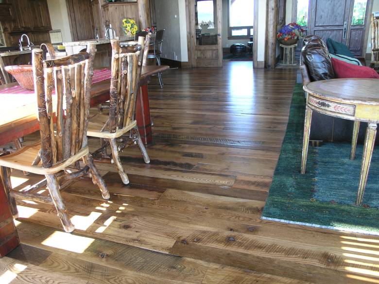 Antique Oak Skip-Planed Flooring